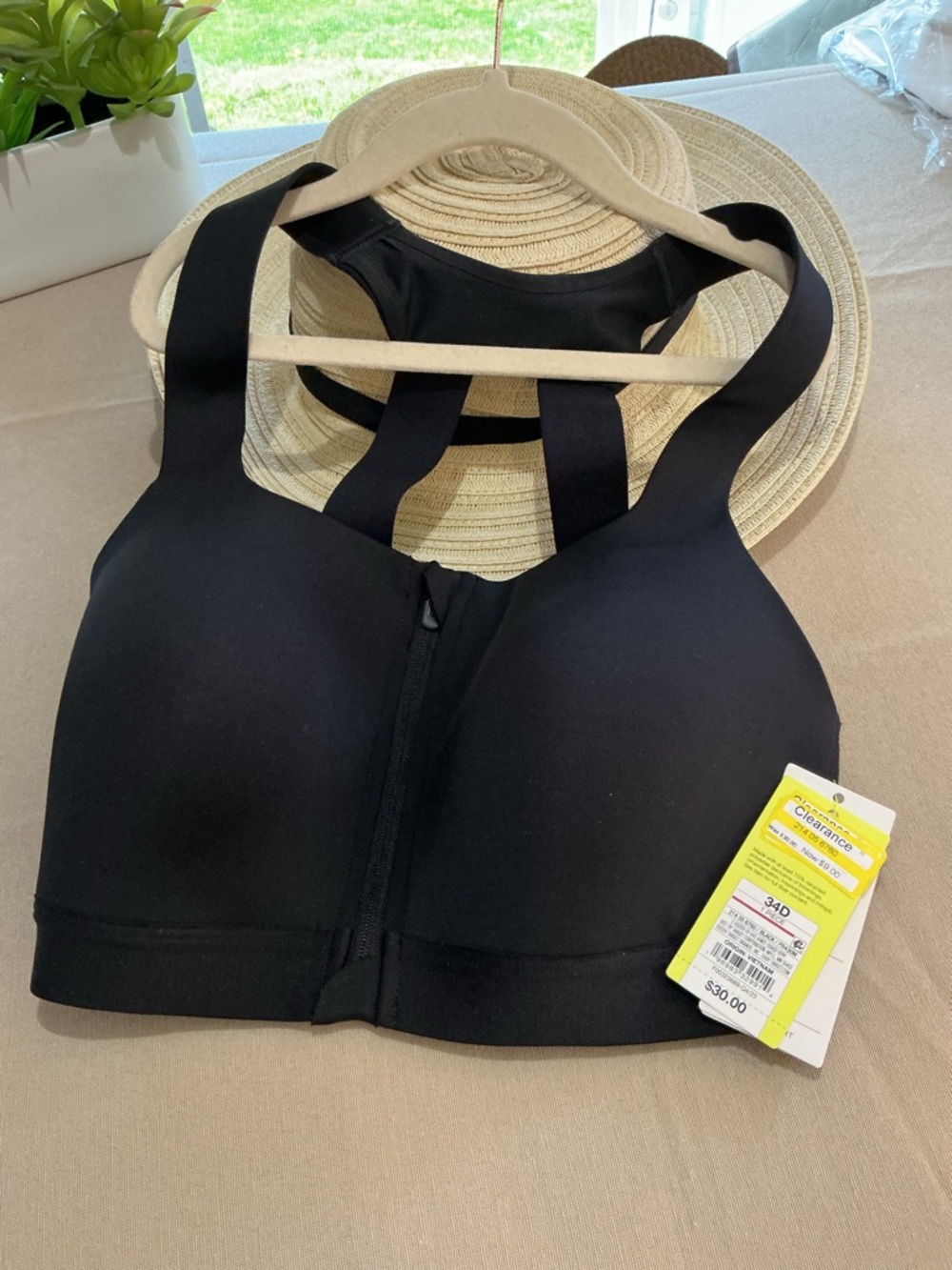 all in motion Black Front-Zip Racerback Sports Bra